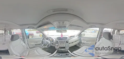 2015 Honda Pilot Touring z USA, uszkodzony, nr VIN 5FNYF4H90FB062956